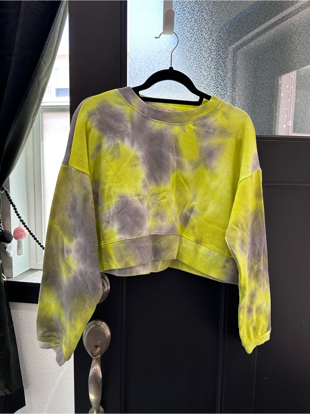 Heart & Hips Neon Tie Dye Cropped Crew Neck Sweater Sz L
